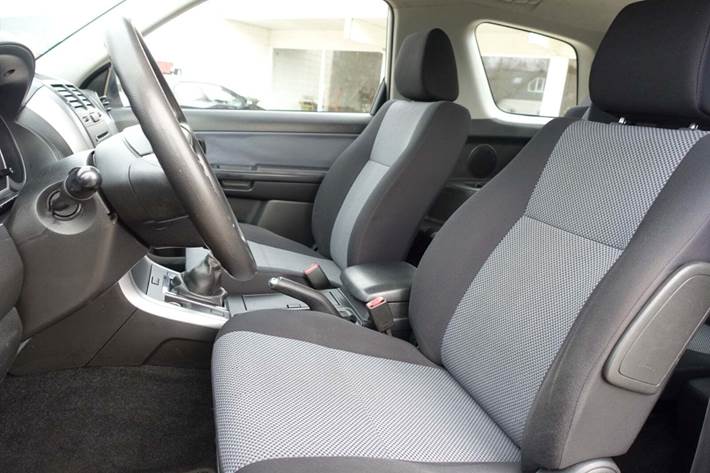 Grå Suzuki Grand Vitara fra 2007