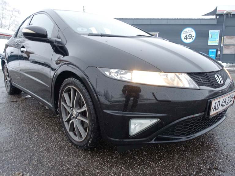 Honda Civic 1,8 Sport