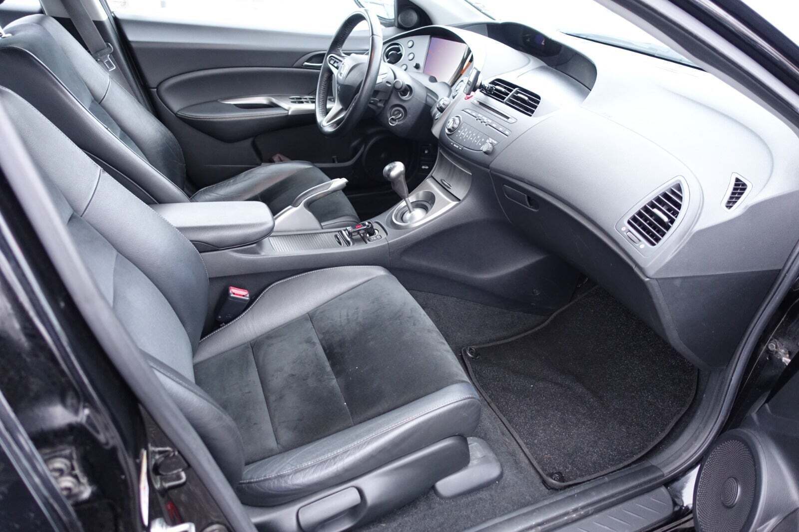 Sort Honda Civic fra 2011