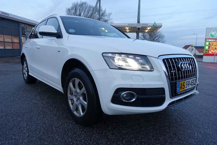 Hvid Audi Q5 fra 2012
