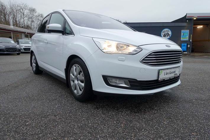 Hvid Ford C-MAX fra 2015