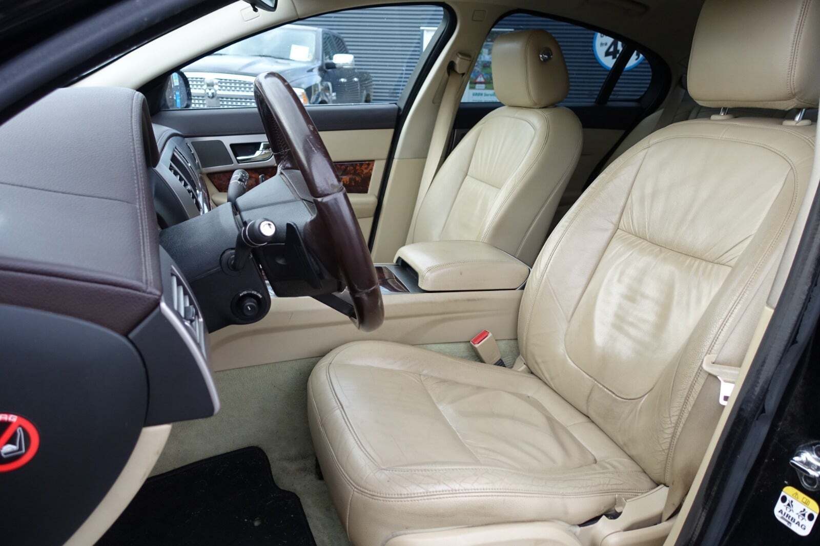 Jaguar XF 3,0 D V6 240 Premium Luxury aut.