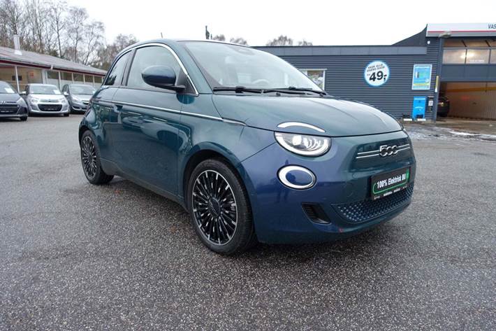 Grøn Fiat 500e fra 2021