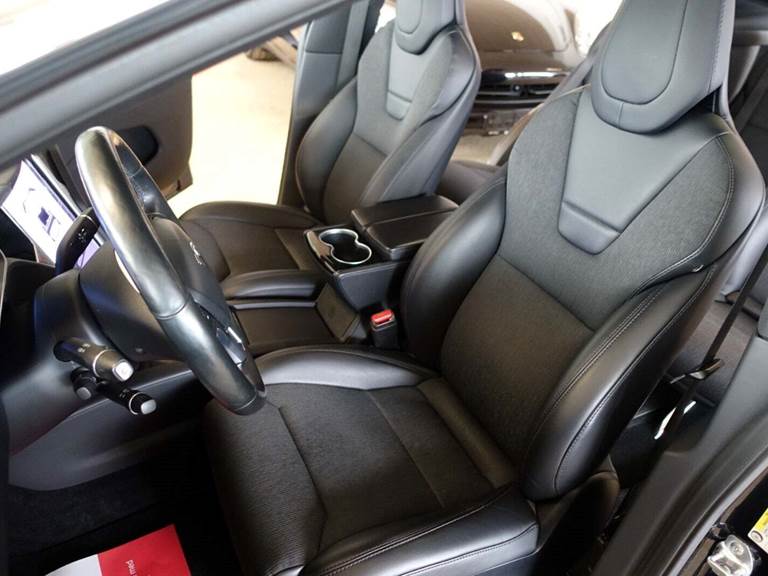 Tesla Model X 100D 6prs