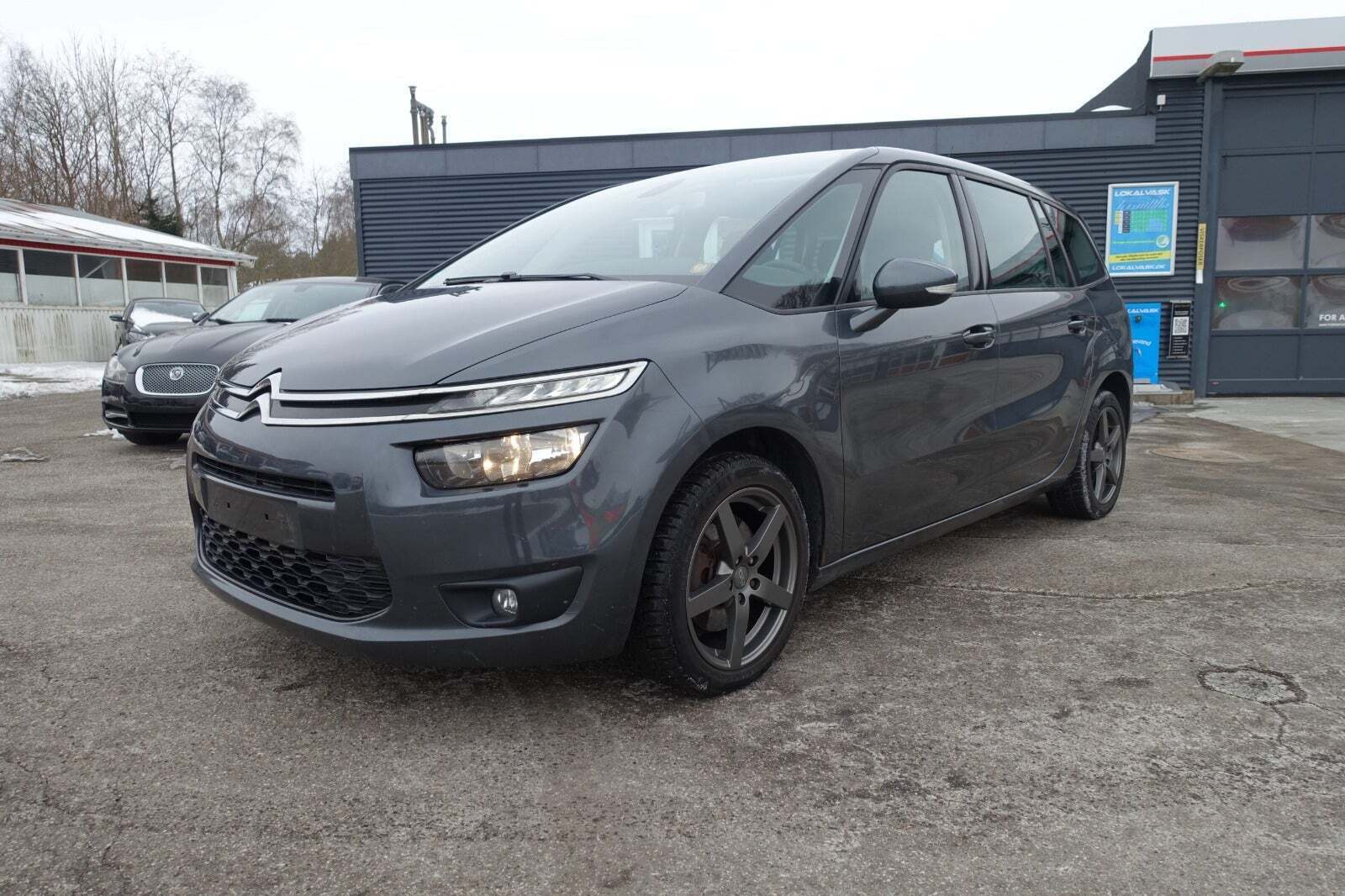 Grå Citroën Grand C4 Picasso fra 2015
