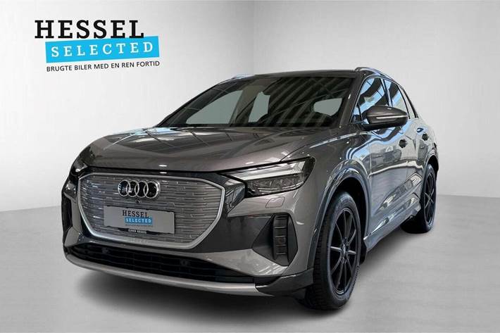 Grå Audi Q4 e-tron fra 2023