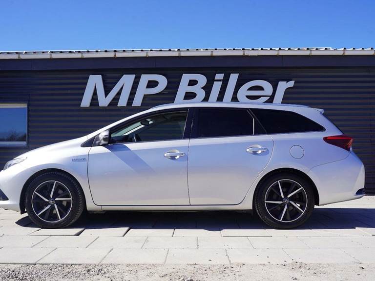 Toyota Auris 1,8 Hybrid H2 Style Touring Sports CVT