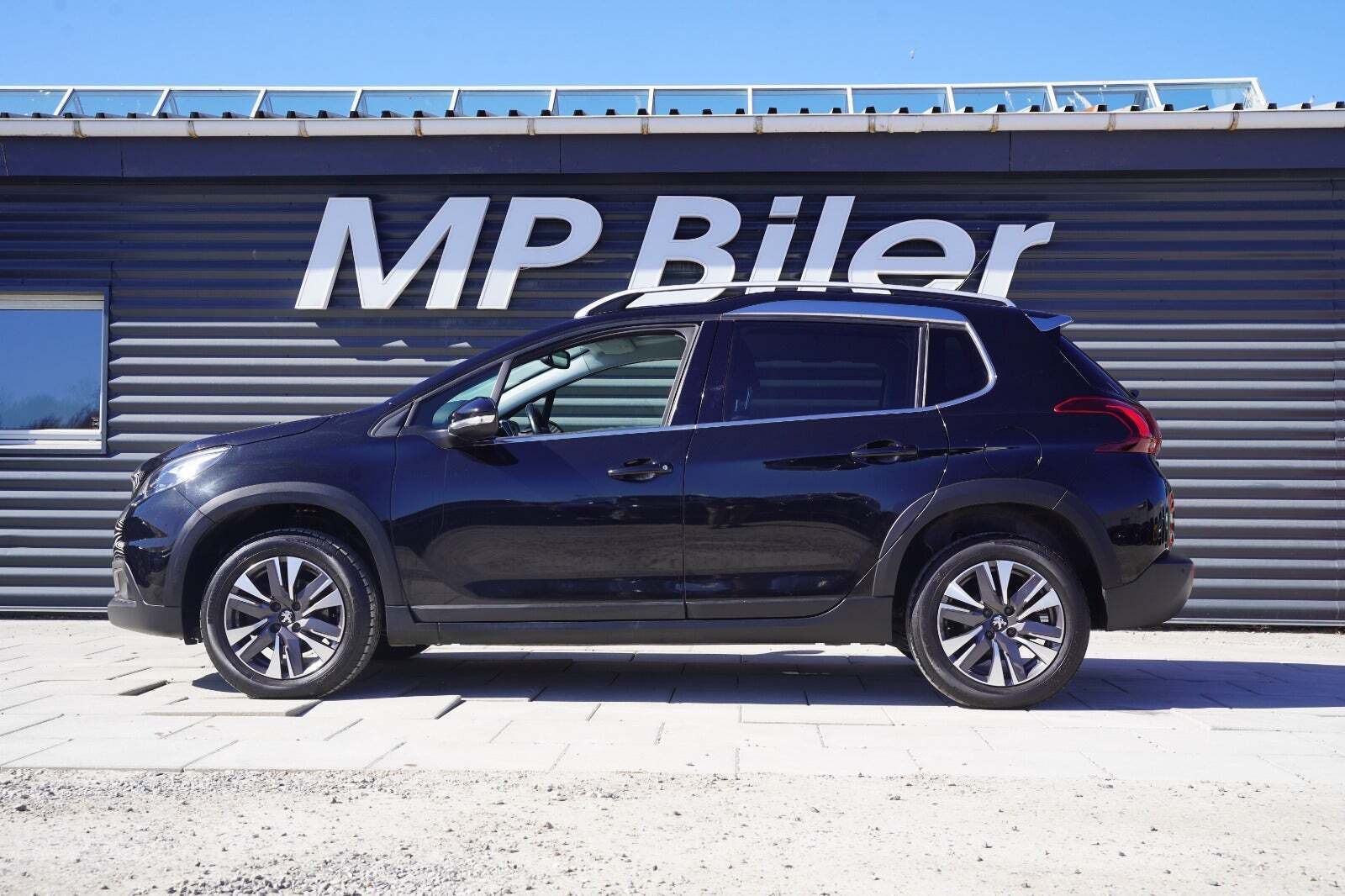 Peugeot 2008 1,2 PureTech 130 Allure Sky