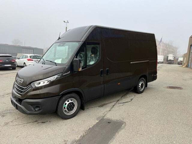 Iveco Daily 3,0 35S18 12m³ Van AG8