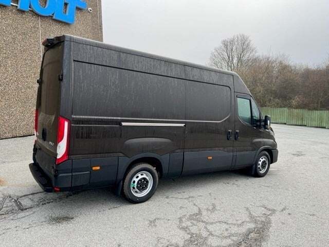 Iveco Daily 3,0 35S18 12m³ Van AG8