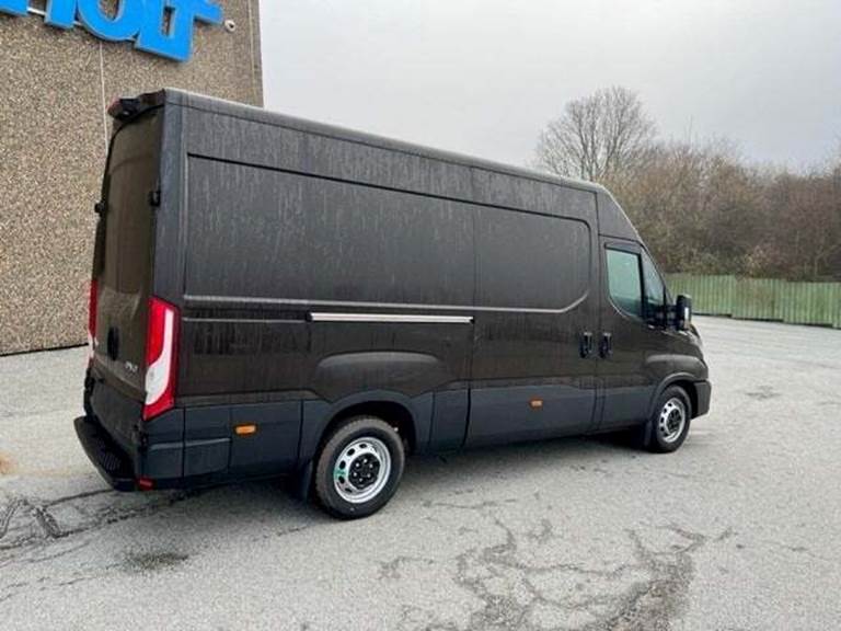 Iveco Daily 3,0 35S18 12m³ Van AG8