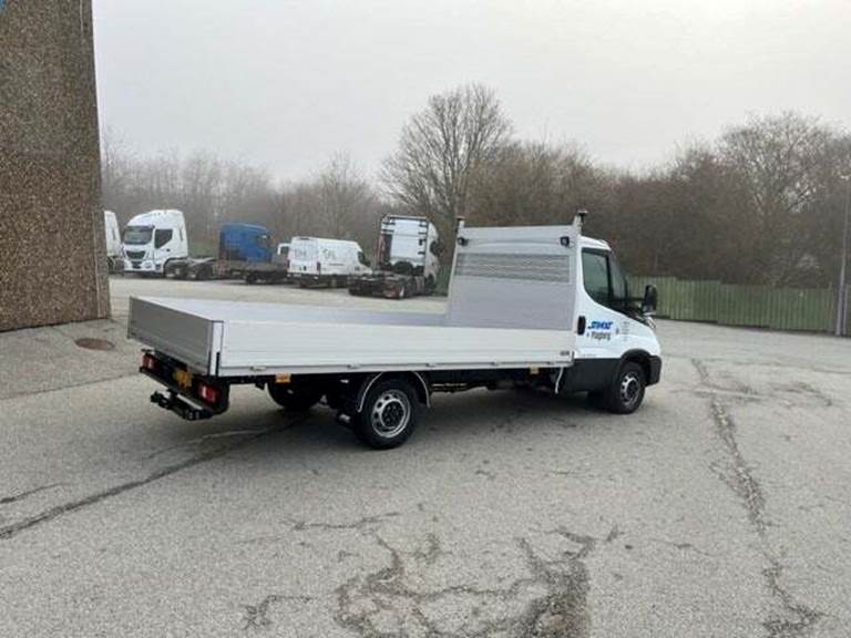Iveco Daily 2,3 35S16 3750mm Lad AG8