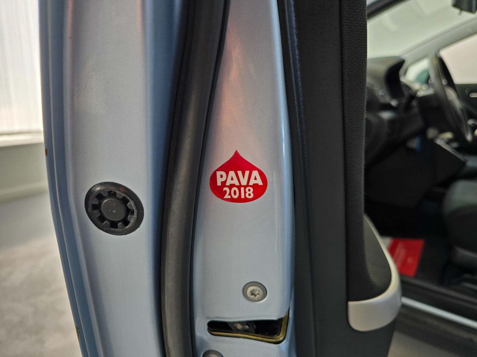 Blå Toyota Corolla Verso fra 2005