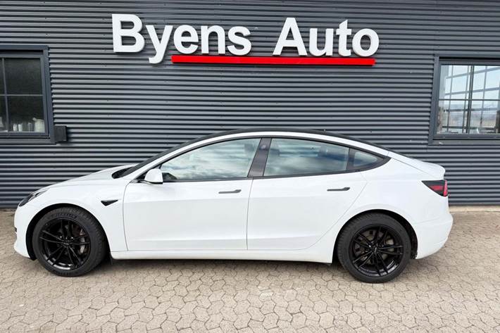 undefined Tesla Model 3 fra 2021