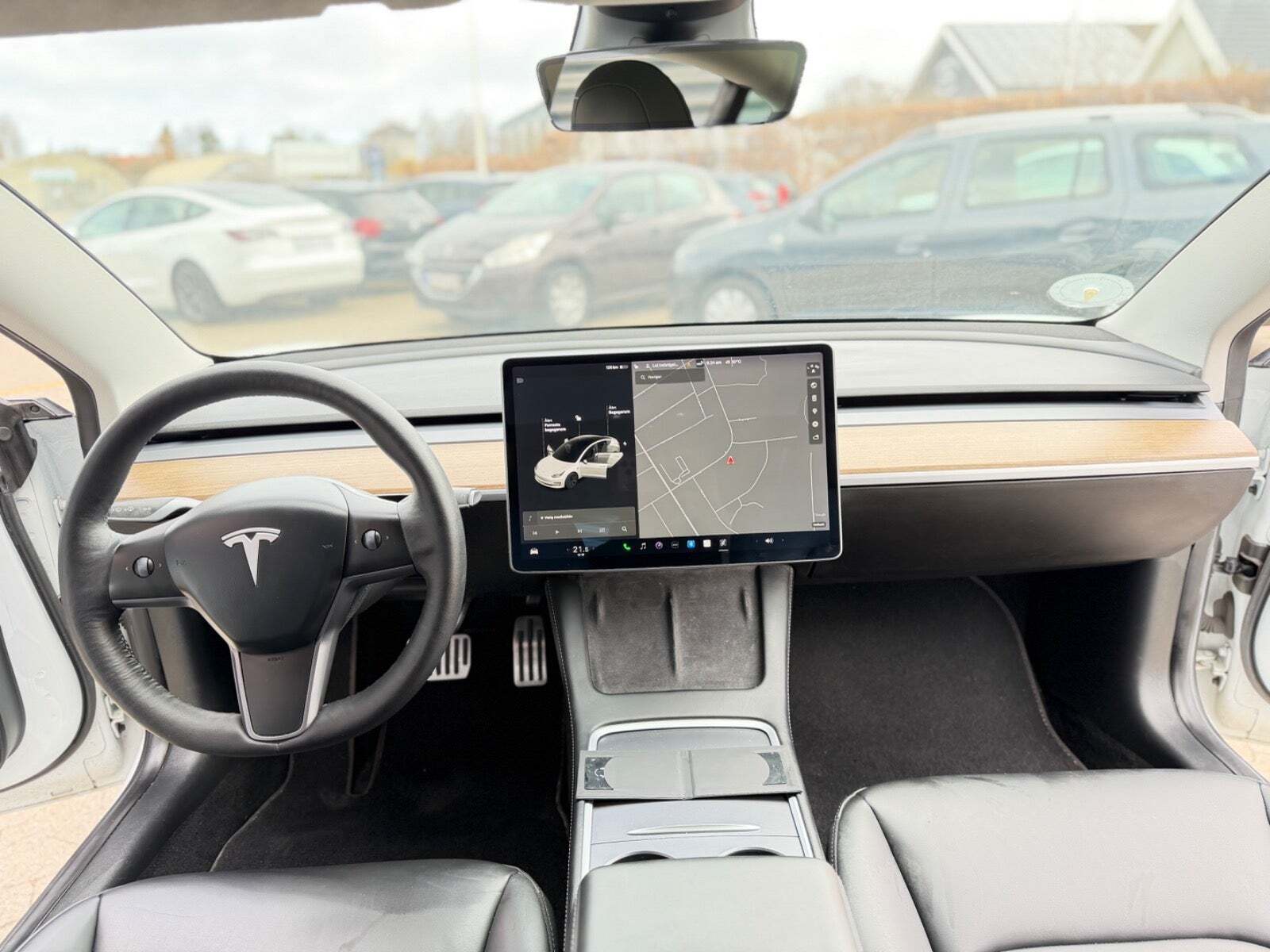 undefined Tesla Model 3 fra 2021