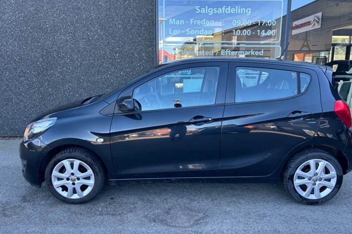 Sort Opel Karl fra 2016