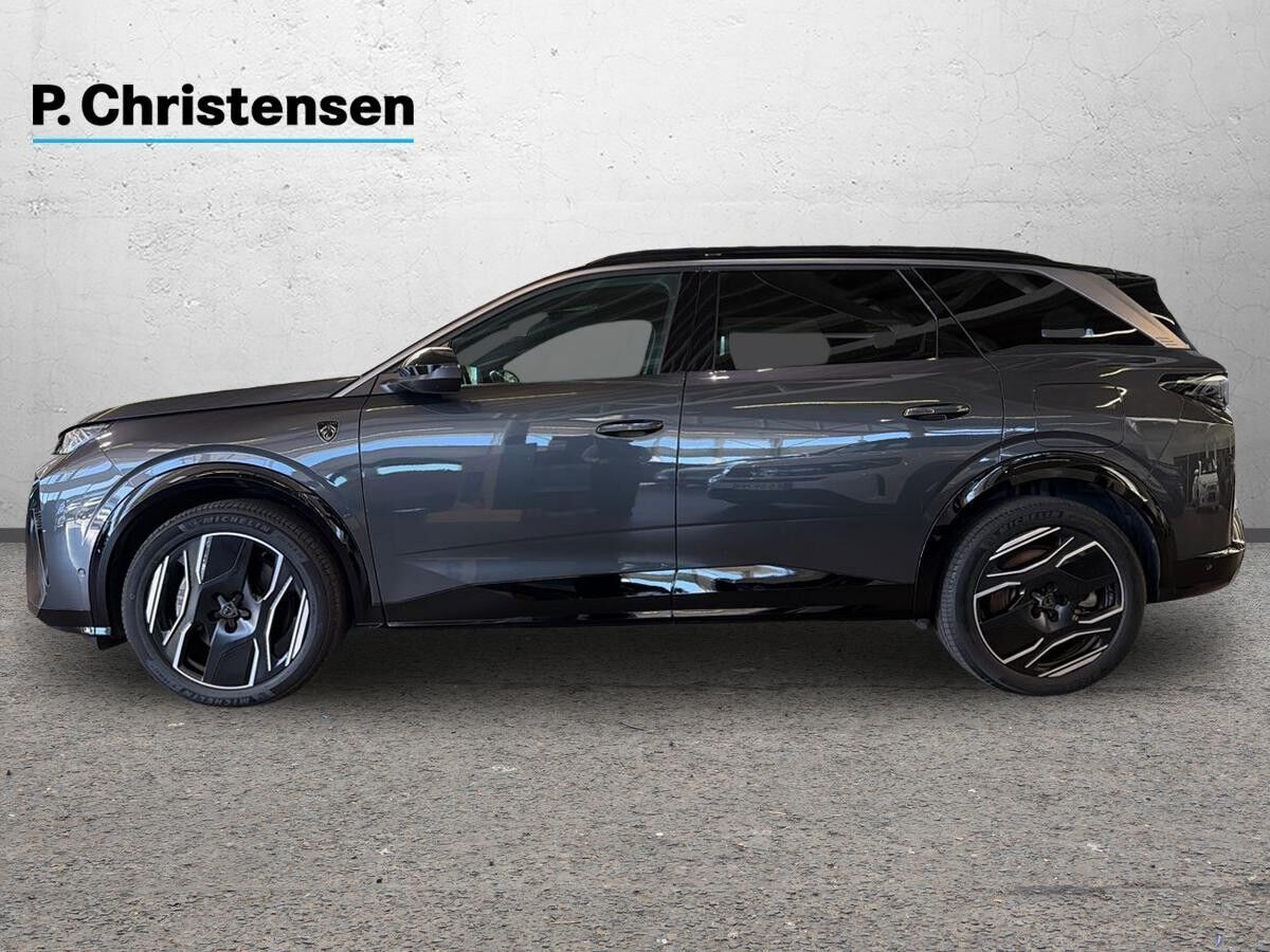 Peugeot e-5008 77 GT Pack 7prs