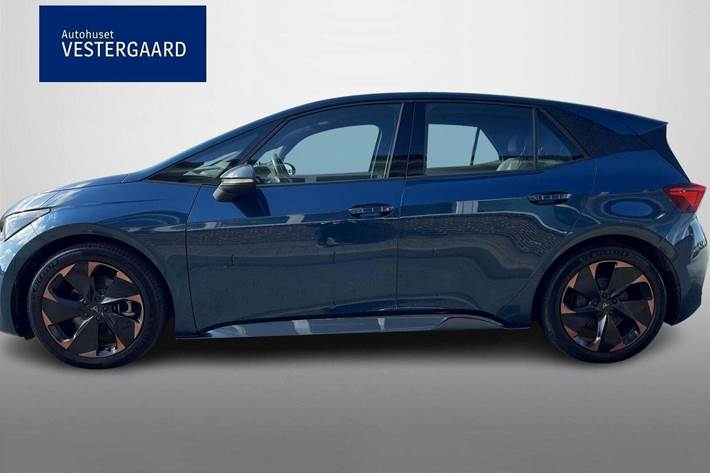 Blå Cupra Born fra 2022