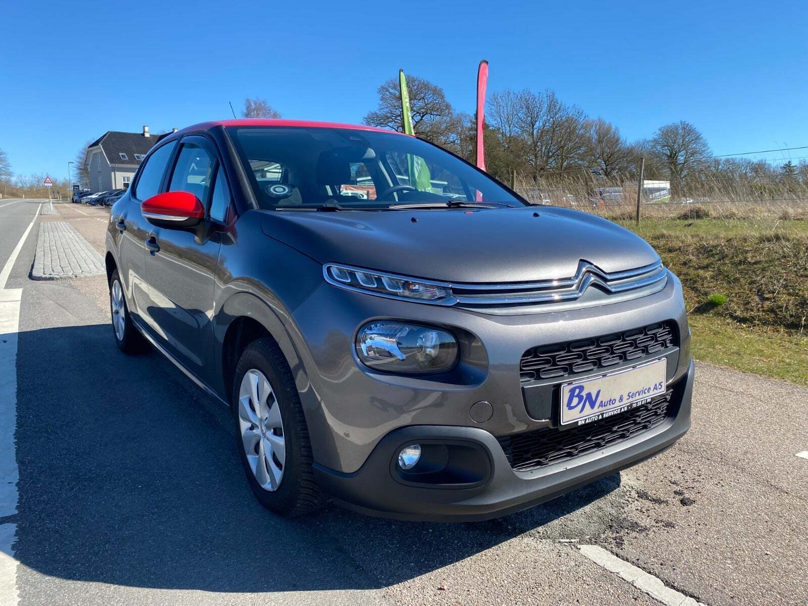Grå Citroën C3 fra 2019