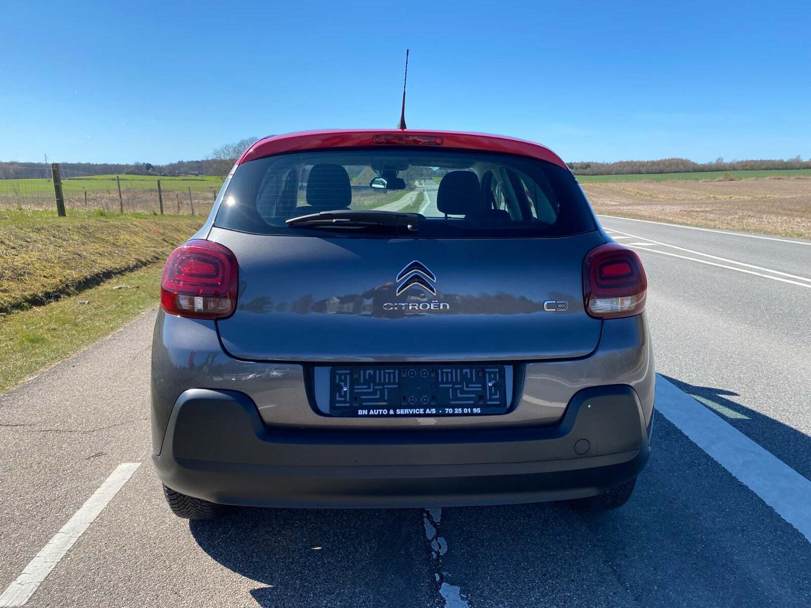 Grå Citroën C3 fra 2019