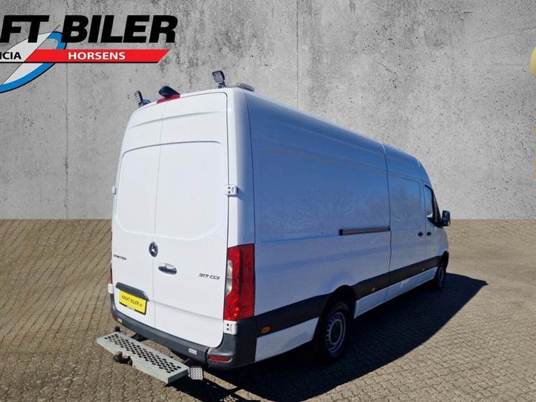 Mercedes Sprinter 317 2,0 CDi A3 Kassevogn aut. RWD