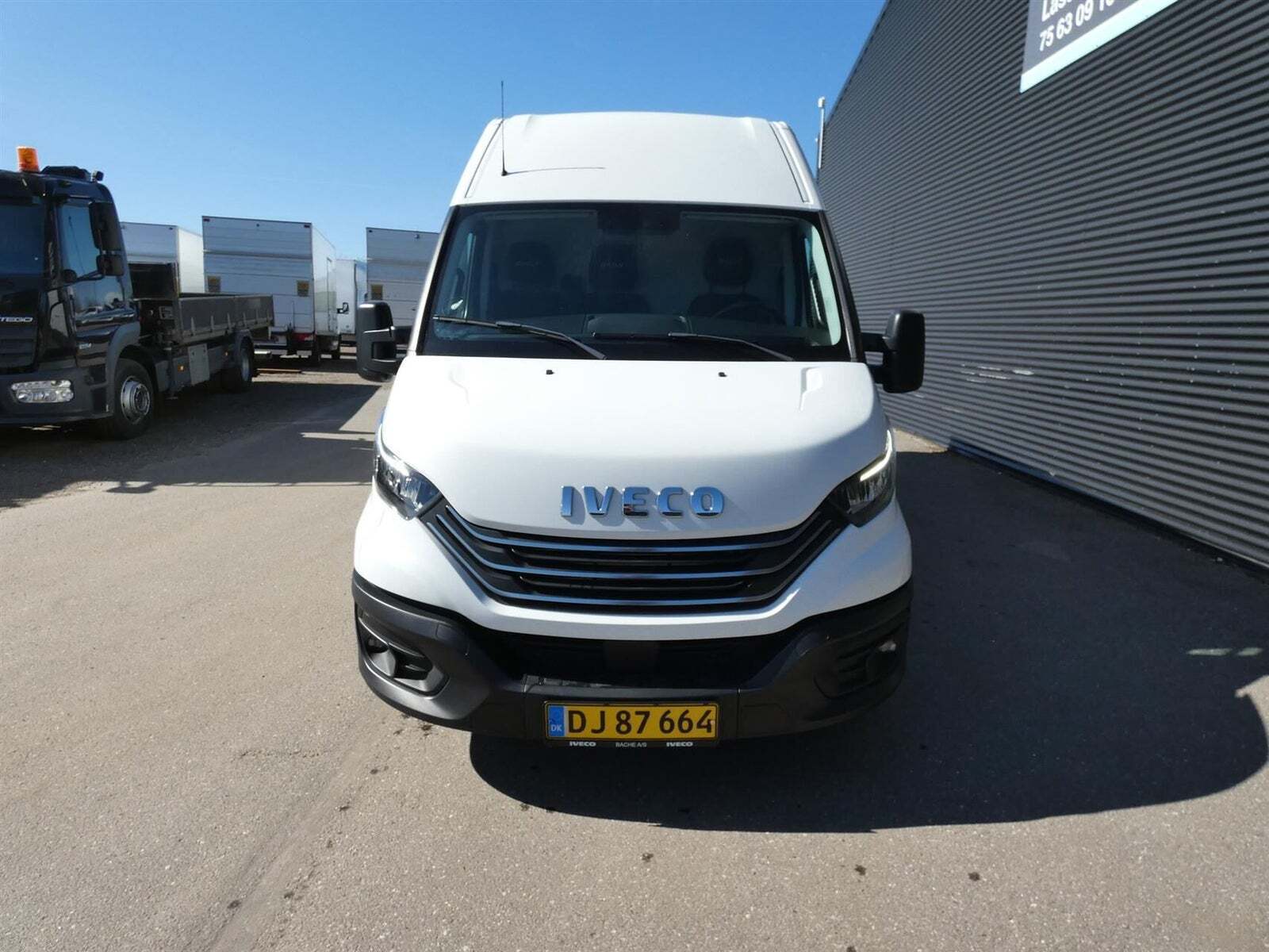 Hvid Iveco Daily fra 2022