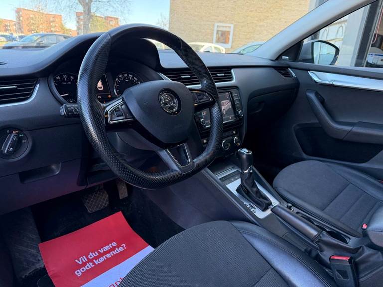 Skoda Octavia 1,6 TDi 110 Style Combi DSG