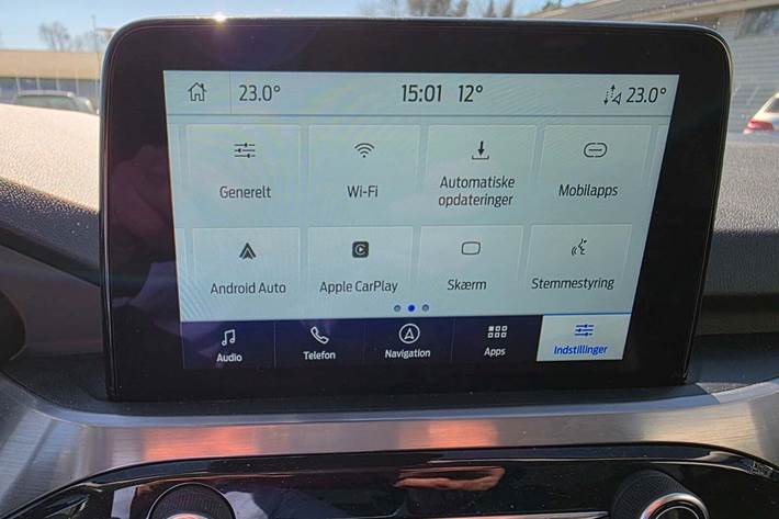 Sort Ford Kuga fra 2021