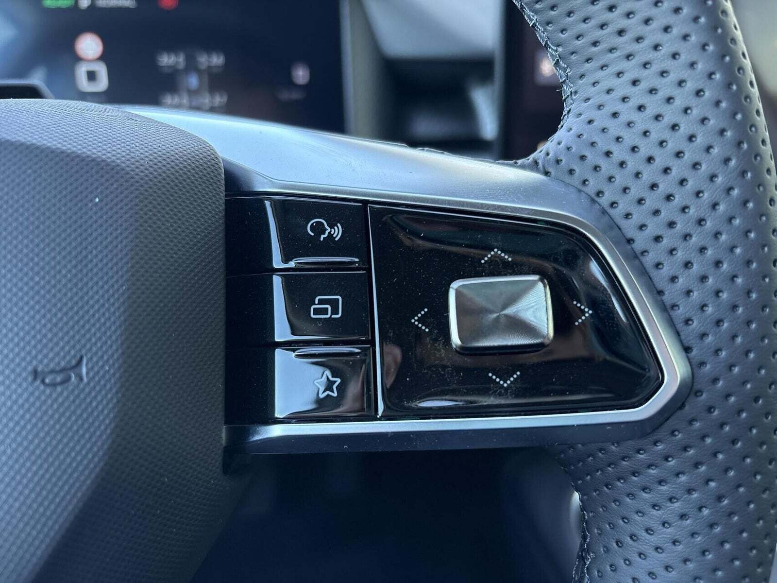 Sølv MG MGS5 fra 2026