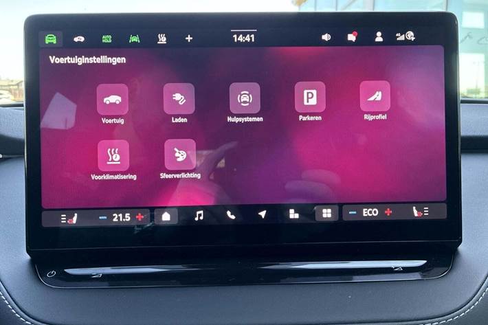 Hvid Skoda Elroq fra 2026