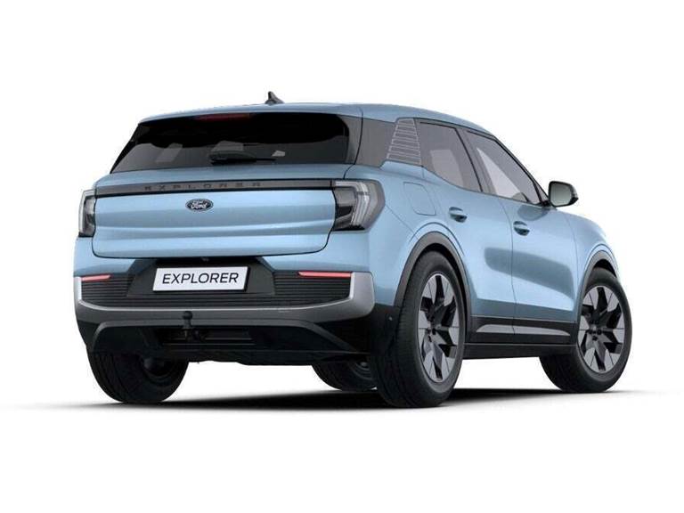 Ford Explorer 77 Premium Extended Range