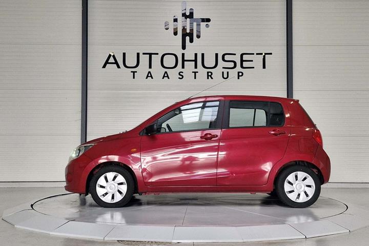 Rød Suzuki Celerio fra 2015