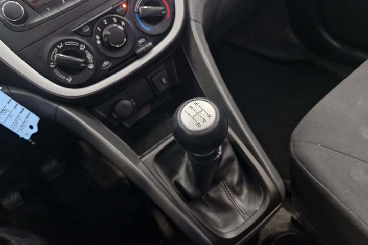 Rød Suzuki Celerio fra 2015