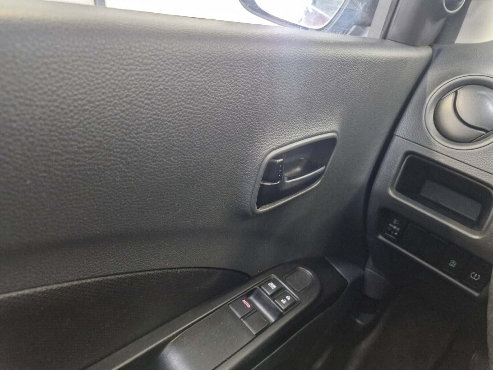 Rød Suzuki Celerio fra 2015