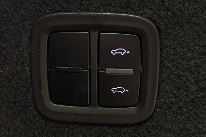 Sort Porsche Cayenne S fra 2018