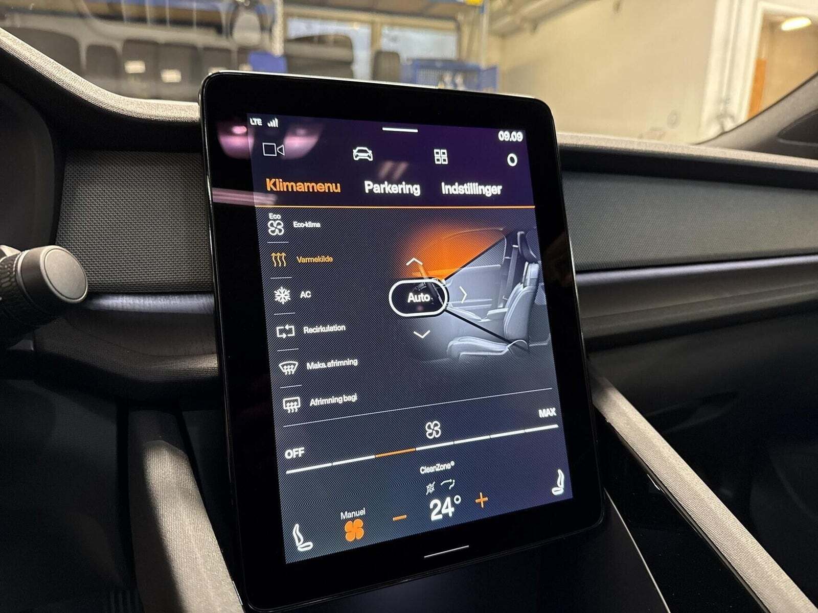 Sort Polestar 2 fra 2026