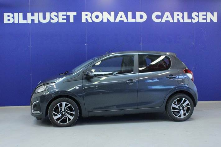 Grå Peugeot 108 fra 2020