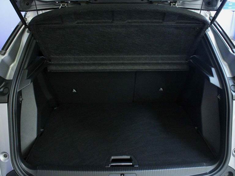 Peugeot e-2008 50 GT Sky