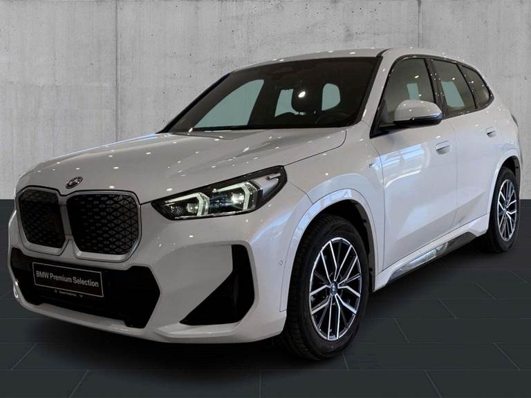 BMW iX1 eDrive20 M-Sport