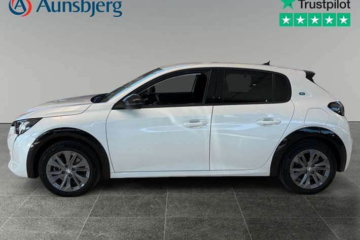 Hvid Peugeot e-208 fra 2022