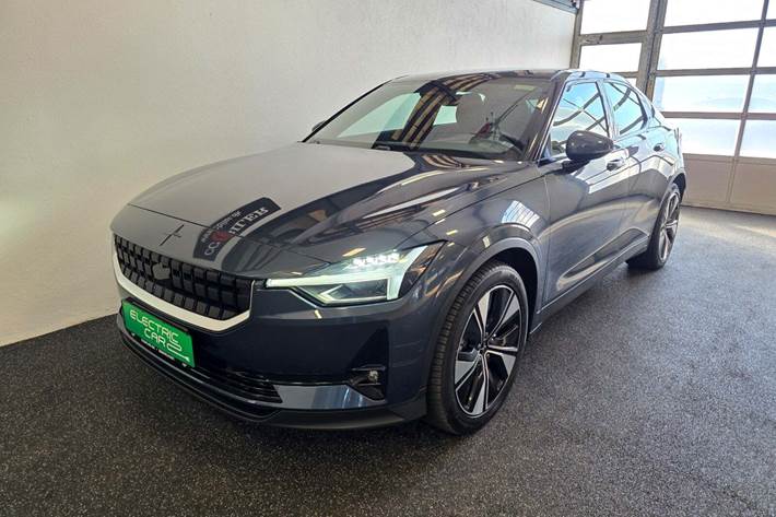 Blå Polestar 2 fra 2023