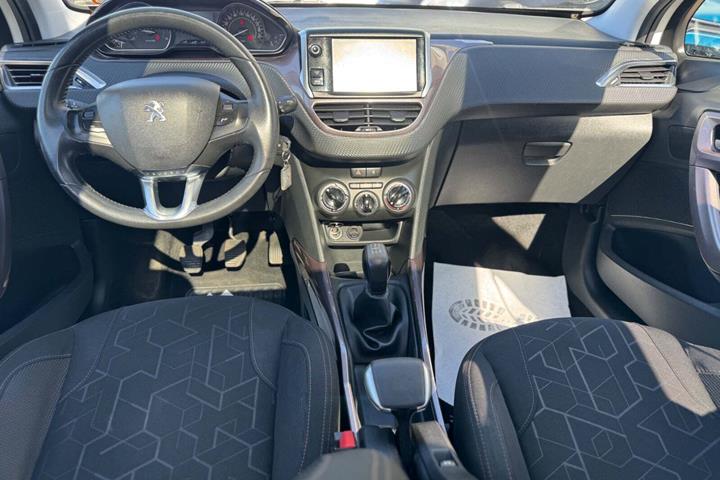 undefined Peugeot 2008 fra 2014