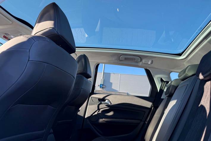 undefined Peugeot 308 fra 2017