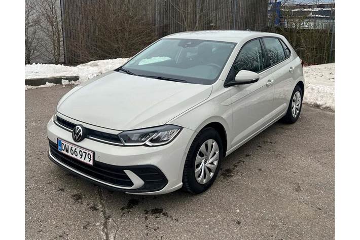 Grå VW Polo fra 2024