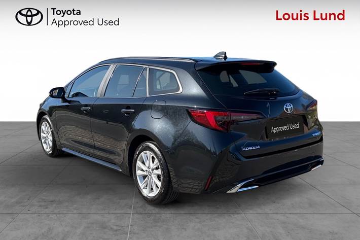 Sort Toyota Corolla fra 2023