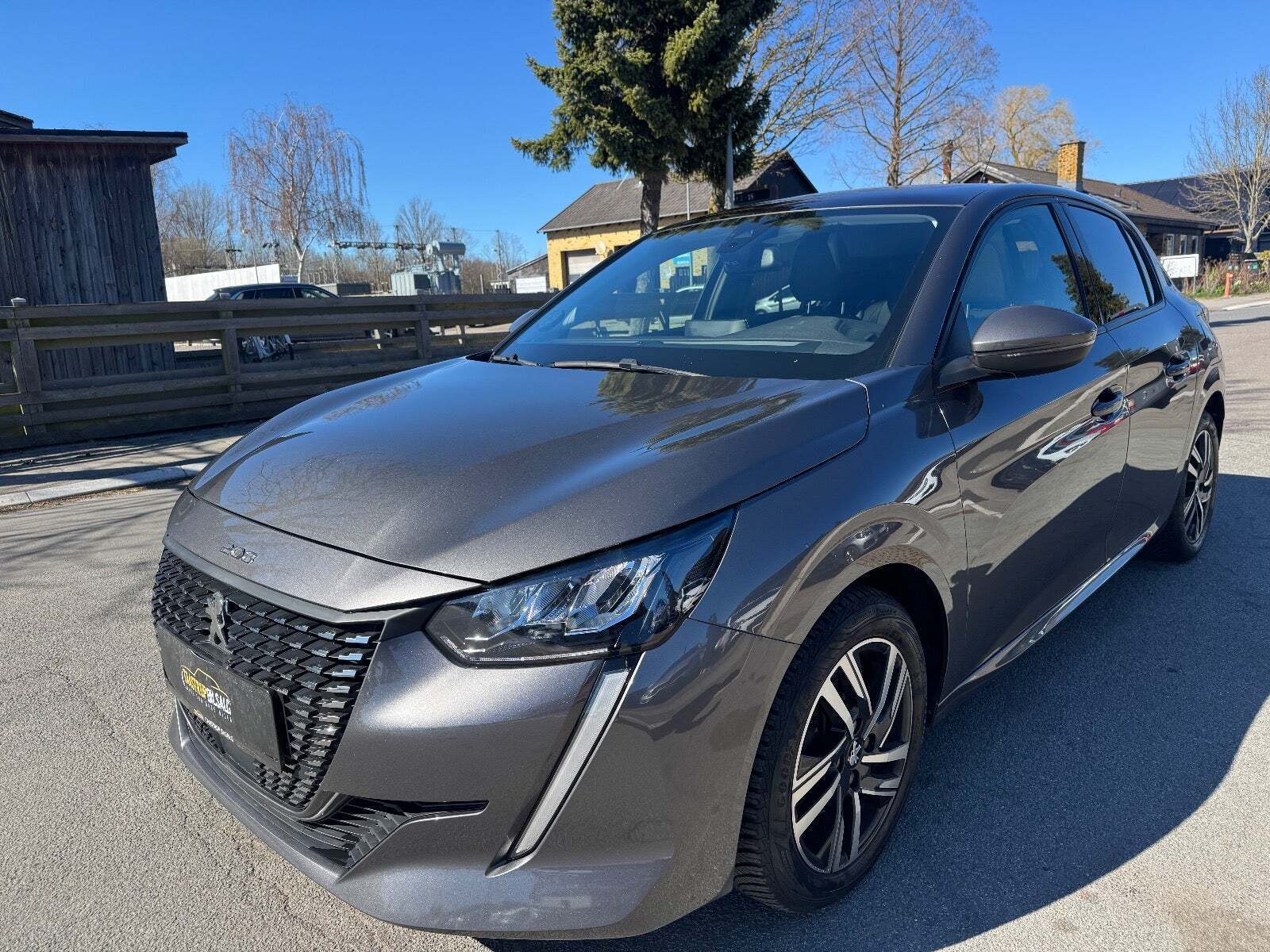 Peugeot 208 1,2 PureTech 100 Allure Sky