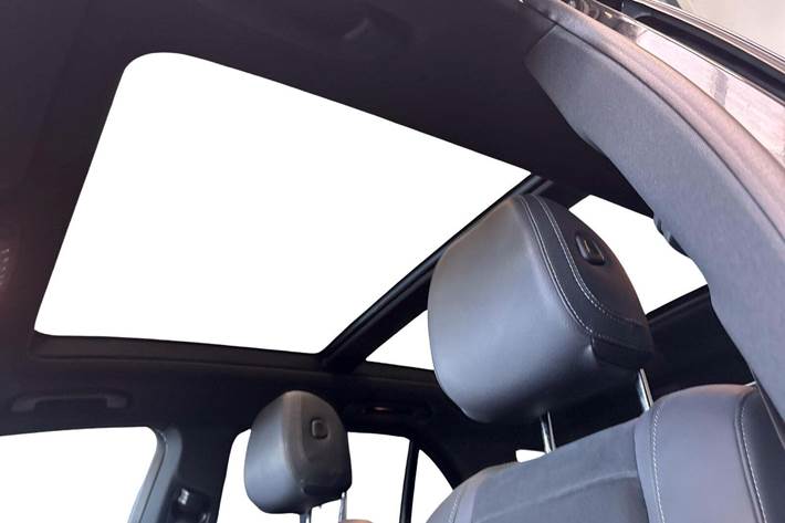 Sort Mercedes GLE350 de fra 2023