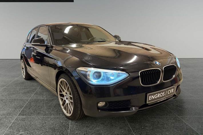 Sort BMW 118d fra 2013