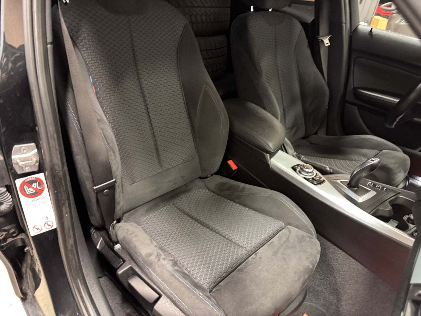 Sort BMW 118d fra 2013