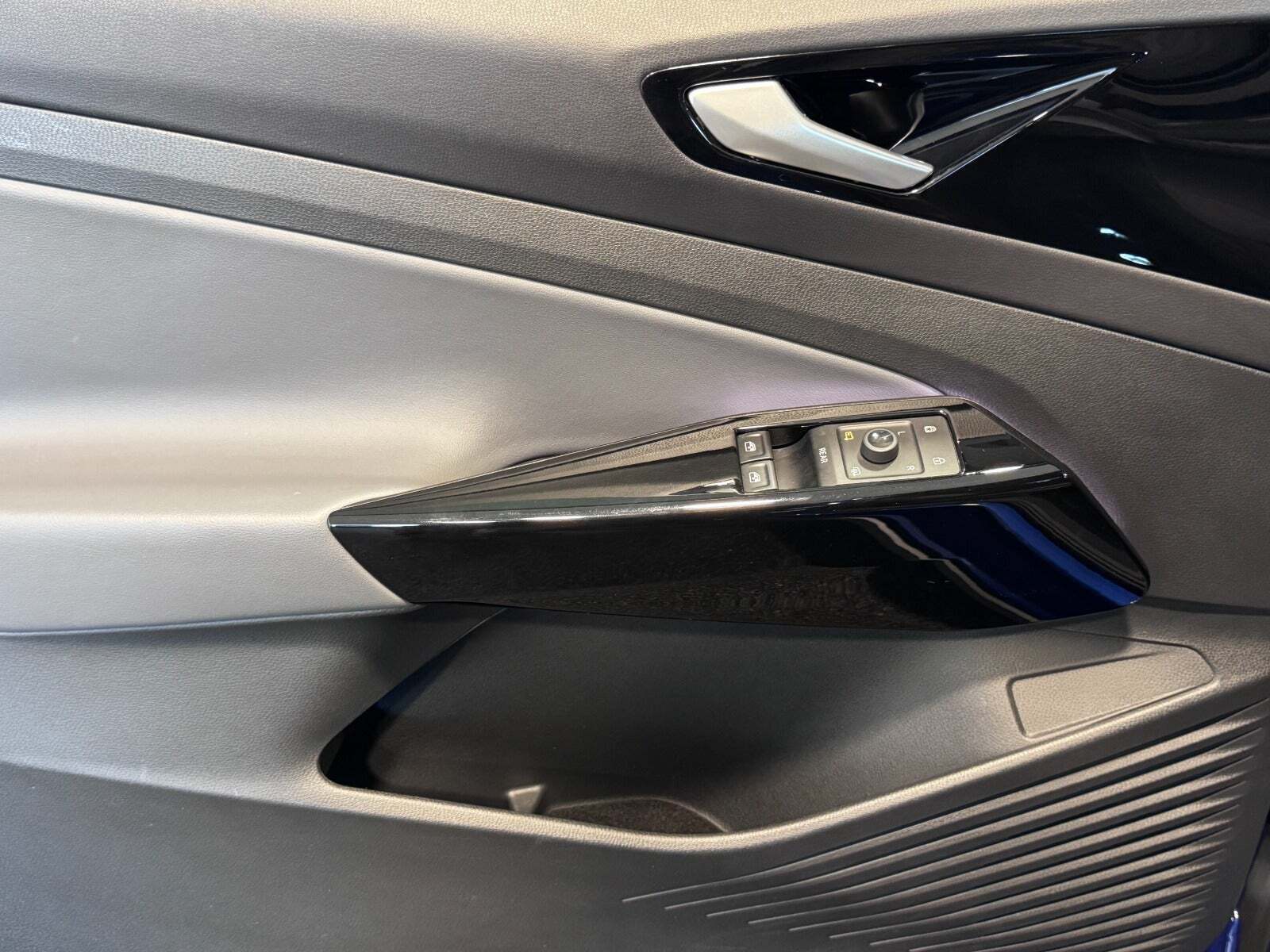 Blå VW ID.4 fra 2022